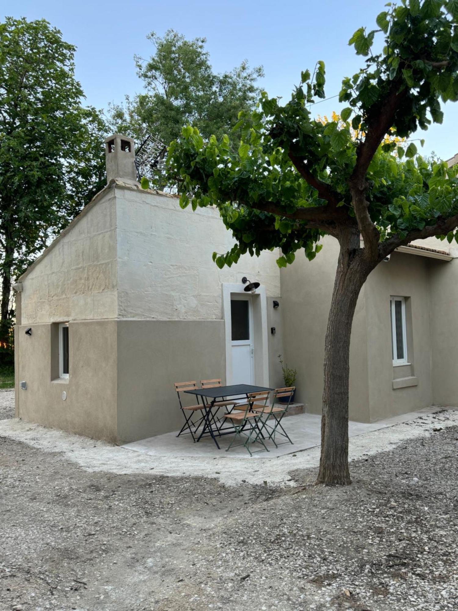 Ferienwohnung Mazet En Campagne Arles Exterior foto